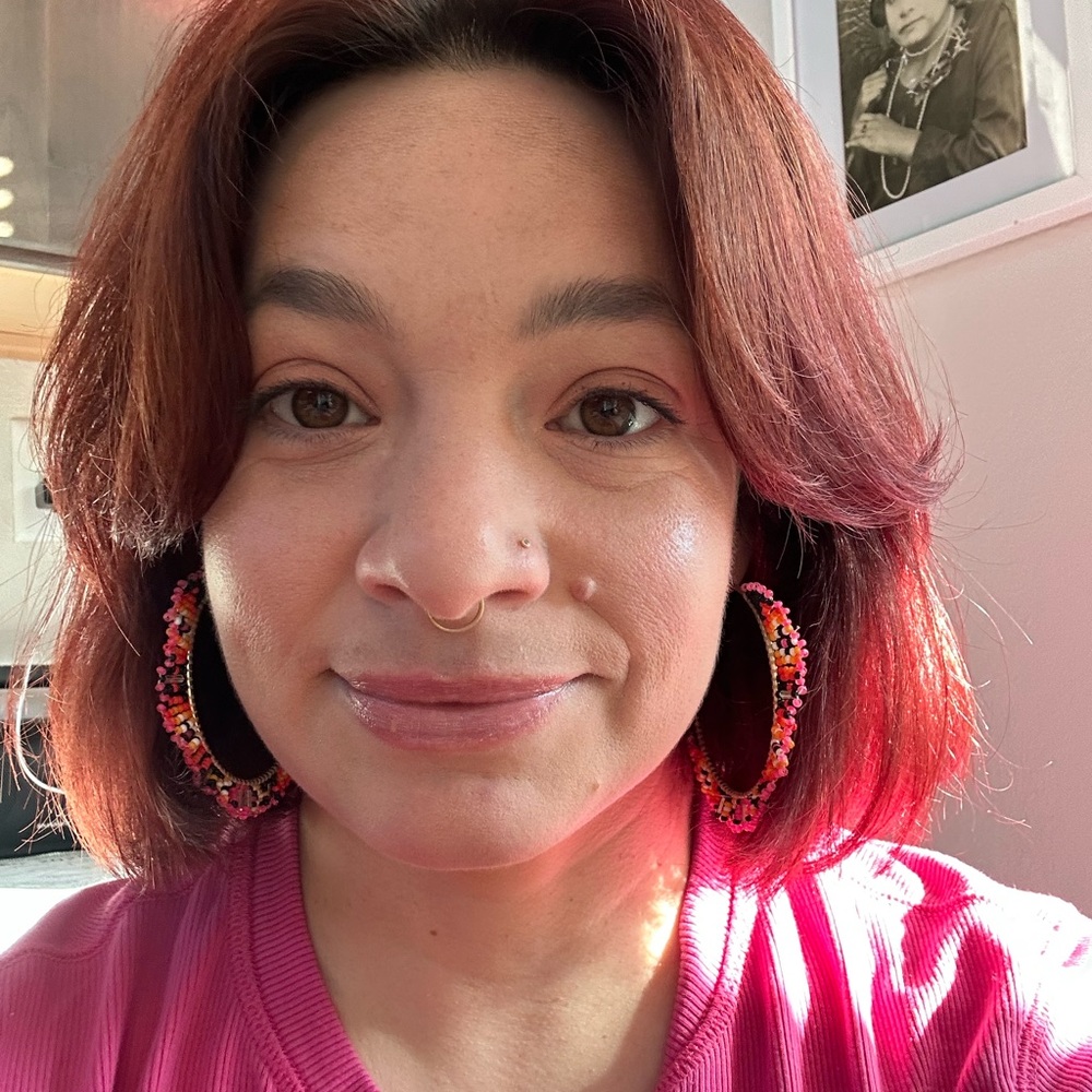 Susana! Susana loves color, color, and more color.